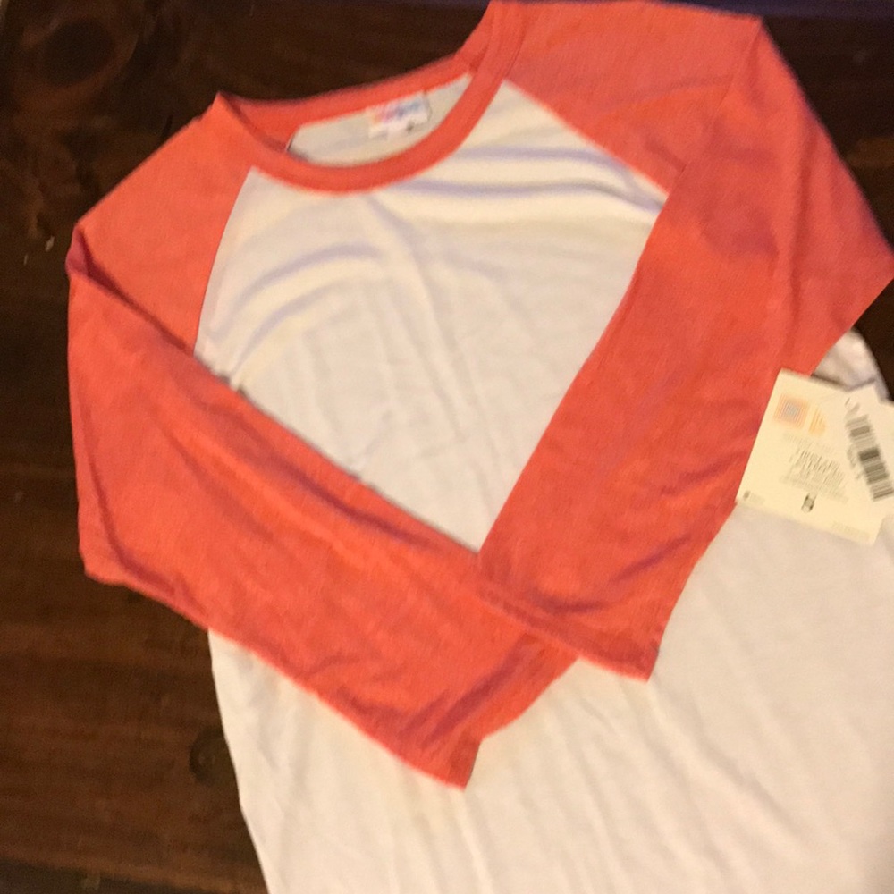NTW LuLaRoe Randy Tee